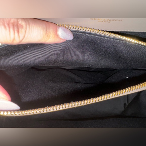 ❌SOLD❌⭐️NEW, SOLD OUT⭐️SAINT LAURENT LOULOU LARGE IN QUILTED LEATHER - Picture 12 of 17